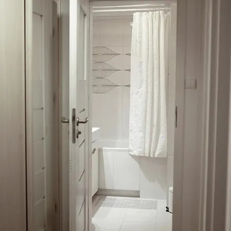 Birch Apartment, Railway Station * 바르샤바