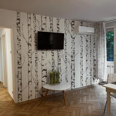 아파트 Birch Apartment, Railway Station