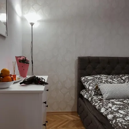 Birch Apartment, Railway Station